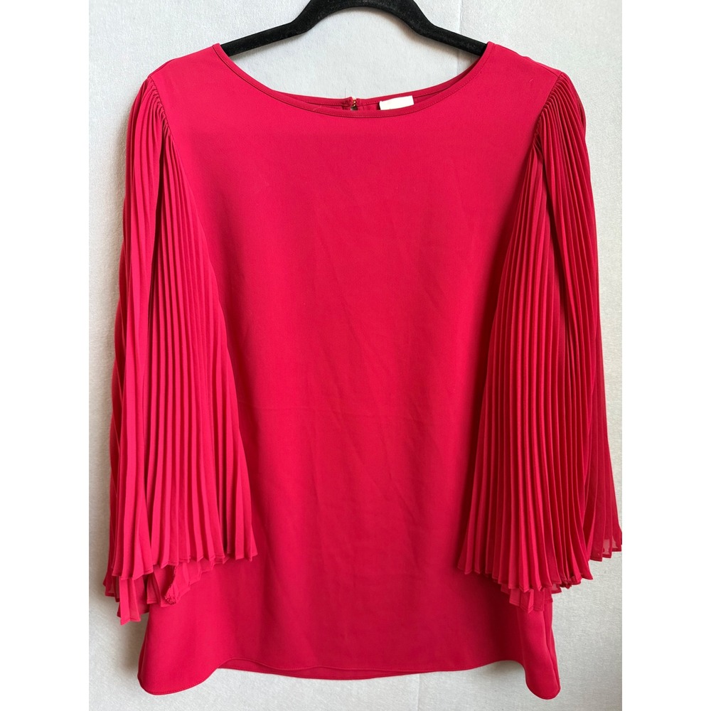 Chicos Red Pleated Bell‎ Sleeve Blouse Boat Neck Keyhole Back Size 1 Medium
